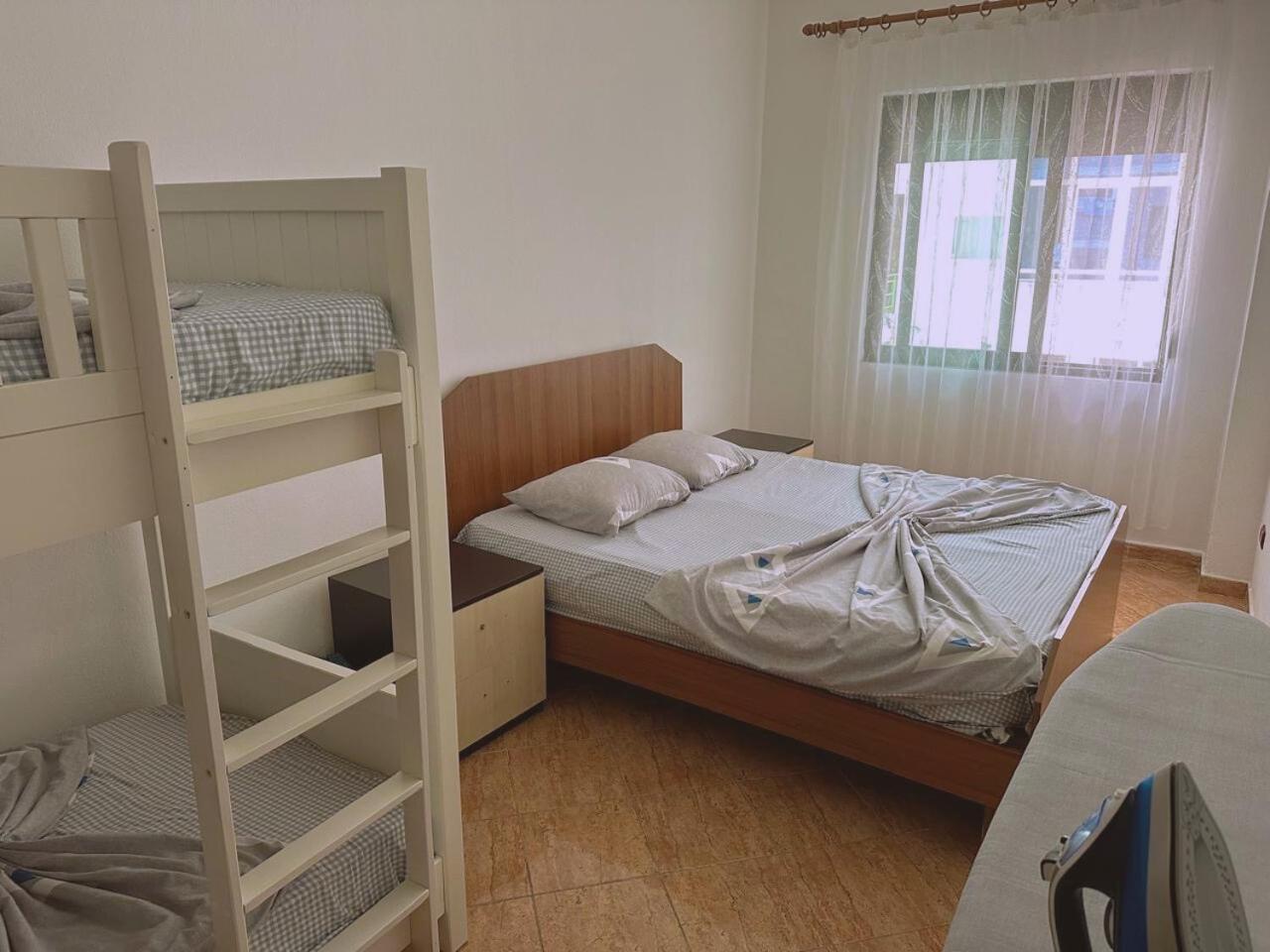 Aral Apartament